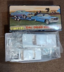 AMT Cal Drag Combo / A Ford Galaxie 1964, a Falcon 1965 w/ Flat bed Trailer 1/25