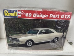 Revell 7603 1/25 Scale ’69 Dodge Dart GTS Plastic Model Kit