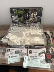 AMT AMT619 The Munsters Munster Koach 1:25 Drag-U-La Dragula Tin *SEALED INSIDE*