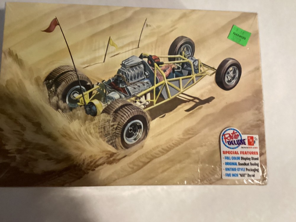 AMT Sandcat dune dragster . Excellent condition. Parts in Sealed bags.