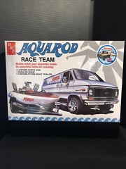 AMT 1338/06 AQUAROD RACE TEAM MODEL KIT-NIB-1/25 SCALE
