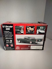 1/25 SCALE 1962 CHRYSLER 300 PRE-PAINTED JADE GREEN CUSTOM SHOP MODEL Car KIT