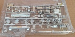 AMT Resto Rods 1969 Chevrolet Chevelle 2n’1 Open All Parts Sealed 1:25 Kit 38376