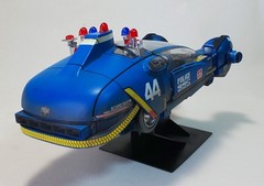 Blade Runner Spinner 1/24 built & painted weathered with custom display stand