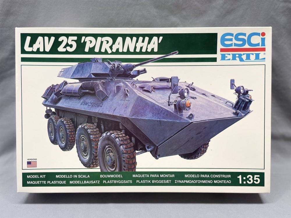 1/35 esci LAV 25 Piranha
