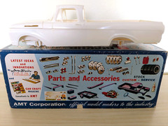SUPER RARE! **ORIGINAL VINTAGE AMT 1962 FORD F-100 PICKUP TRUCK KIT *SUPER NICE!