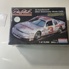 Monogram Dale Earnhardt Signature Series Silver Anniversary Monte Carlo 1/24 Kit