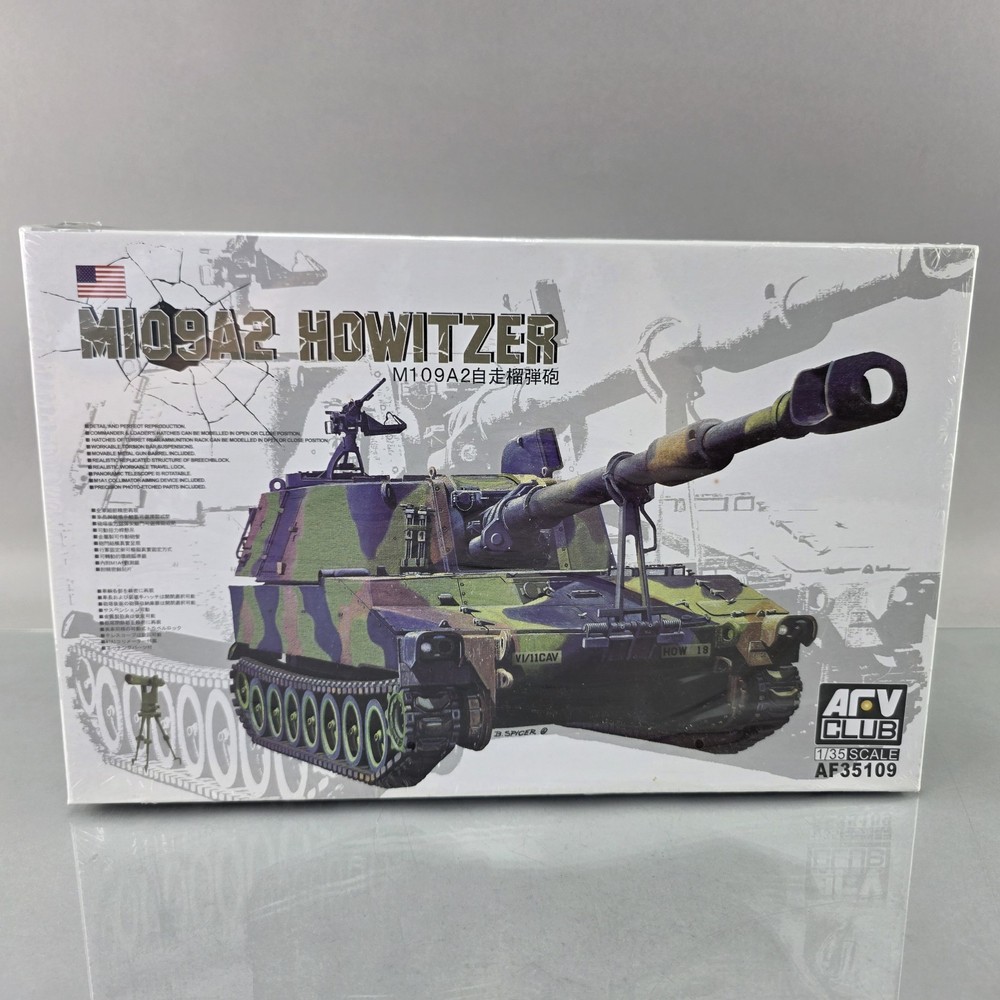 AFV Club AF35109 1:35 US M109A2 Howitzer Tank Model Kit US Military SEALED