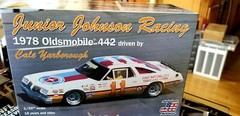 Open Box! Salvino’s Cale Yarborough 1978 Oldsmobile 442 1:25 Kit Ships FREE!