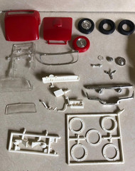 Monogram ’56 T-Bird 1:24 Scale Kit #2289 Plastic Model kit -one tire missing