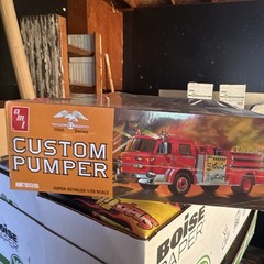 AMT Custom Pumper Fire Truck 1:25 Super-Detail Model Kit AMT1053/06