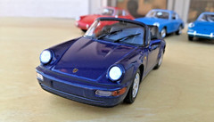 1/43 MINICHAMPS PORSCHE 911 (930) 1980 coupe, blue cobalt ,rare, mint, ++ !