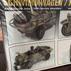 NIB Lindberg 76084 1:72 Scale WWII German Army Schwimmagen/Kettenrad Model Kit