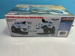 1/25 POLAR LIGHTS OHIO GEORGE MALCO GASSER 1933 WILLYS MODEL KIT SEALED B14