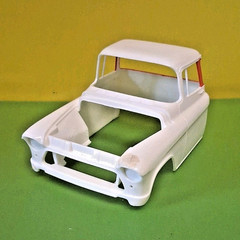 AMT 1955 CHEVROLET CAMEO PICKUP TRUCK MODEL CAR KIT