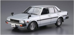 1/24 The Model Car No. 71 Toyota E71/70 Corolla Sedan GT/DX 1979 Plastic Model K