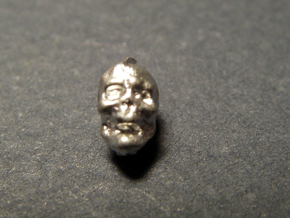 Scale Repro’s Plus 1513 1/24,1/25 Pewter Skull Shift Knob