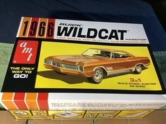 1/25 scale model car kit 66 Buick Wildcat Show Custom Hood No Box