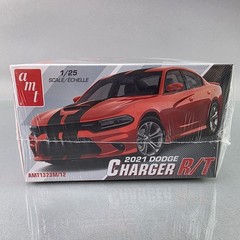 AMT 2021 Dodge Charger RT 1/25 Plastic Model Kit AMT1323 SEALED