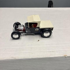Monogram Black Widow 1960 Ford Model T 1:24 ?Scale Plastic Model Kit Built Car