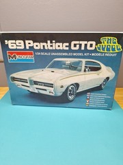 Revell AMT Ertl Monogram MPC 1/24 Model Part 1969 Pontiac GTO Judge Door Mirror