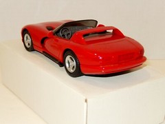 NEW AMT 1992 DODGE VIPER RT/10 ROADSTER 1:25 DEALER PROMO CAR #6113 – MIB