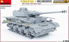 MINIART 35339 1/35 Scale Pz.Kpfw.Iv Ausf.J Nibelungenwerk.Mid Prod.Sep-Nov 1944