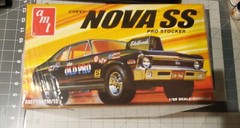 AMT 1972 CHEVY NOVA SS PRO STOCKER 2 n 1 Model Kit 1/25 AMT 1142 FACTORY SEALED