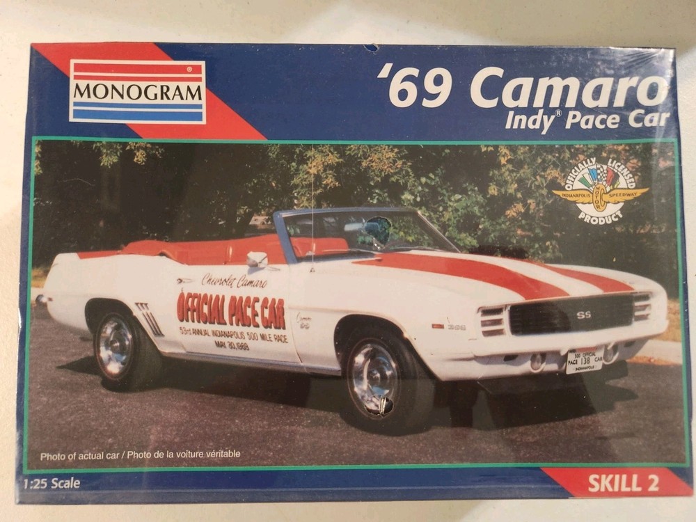 Monogram 1969 Chevrolet Camaro Indy Pace Car Model Car Kit 1:25 ~ NEW