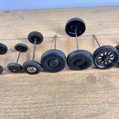Vintage Antqiue Lot Of Toy Wheels 16 Pcs Various Sizes