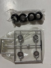 Model Car Parts – AMT Chevy Camaro Z28 wheels tires ONLY 1/25 snap fast kit bash