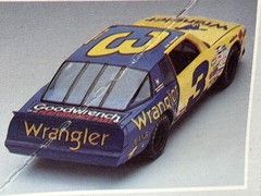 Monogram 1/24 1986 3 Wrangler Jeans Dale Earnhardt Chevy Monte Carlo RCR Kit NEW