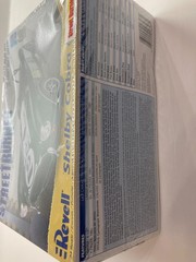 Revell Shelby Cobra 427 S/C 1:24 Car StreetBurner Model Kit 85-2828 NEW Sealed