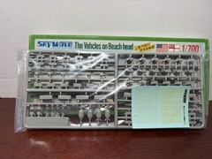 Sky Wave 1:700 Vehicles on Beach Head – Complete Kit #SW-400