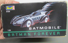 1995 BATMOBILE BATMAN FOREVER #6720 REVELL SCALE 1:25 DC COMICS MINT IN BOX