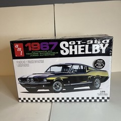 Shelby GT-350 1967 AMT 1/25 scale plastic model kit New In Box Sealed