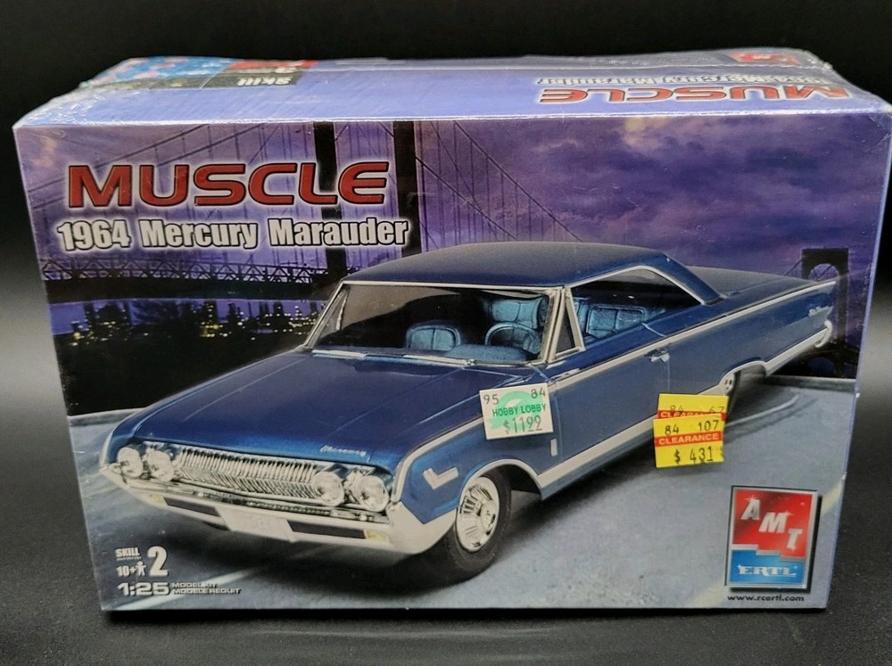 AMT ERTL 1964 Mercury Marauder 1:25 Scale Model Car Kit New Sealed