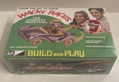 Wacky Races – Compact Pussycat (SNAP) 1/25 Scale Model Kit