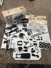 AMT 1932 FORD ROADSTER 3n1 ORIGINAL KIT!! CIRCA 1962! VMCP!