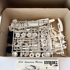 MPC 1:25 20th Anniversary Edition 1984 Mustang Model Car Kit #1-0768 -OPEN BOX