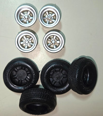 HIGHLY DETAILED CHROME WIRE WHEELS KNOCK OFFS BLACK WALL SHELBY COBRA 427 S/C