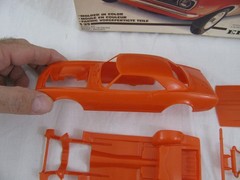 1981 AMT Ertl 1/25 Orange 1968 Chevrolet Camaro Z28 Model Car Kit #6559 New!