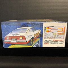 AMT 1475 MUSTANG HELL DRIVERS THRILL SHOW CAR-NIB-1/25 SCALE