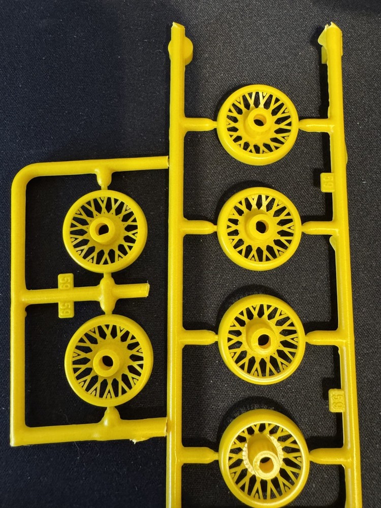 Italeri 3701 Mercedes-Benz 540K Parts Kit Bash Outer Wheels