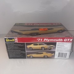 Revell 7608 1/24 Scale ’71 Plymouth GTX Plastic Model Kit Factory Sealed kit