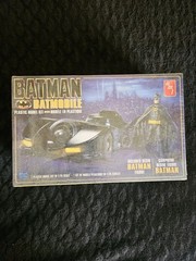 2018 AMT Batman Batmobile Plastic Model Kit w/ Resin Batman Figure 1:25 New