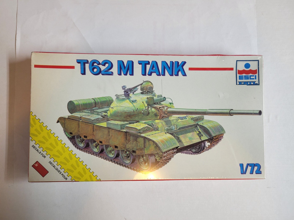 1-72 armor model kits ESCI T-62M Tank Kit #8341, SEALED and OOP