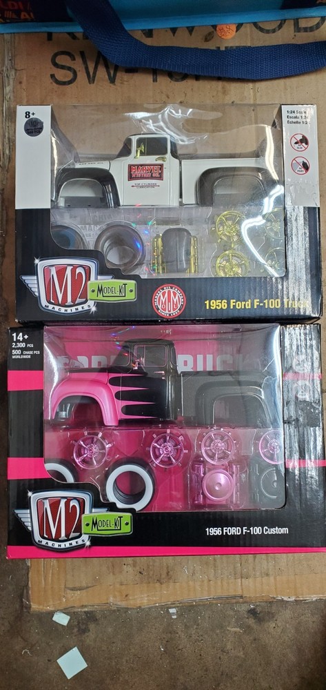 M2 Machines Model Kit 1956 Ford F-100 Custom Pickup Truck pair of chase lot of 2