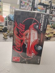 AMT 1492 1/25 1940 Willys Coupe Coke Race Team Plastic Model Kit