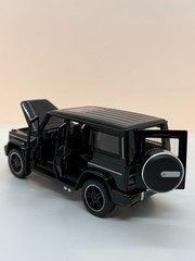 Mercedes AMG G-Class Diecast Model Car Metal Black w/ Lights & Opening Doors